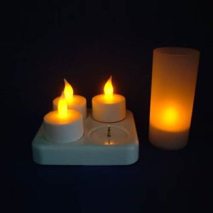 Glit-a-Candle 4 re-chargeable Tea Light Candles & plastic jars